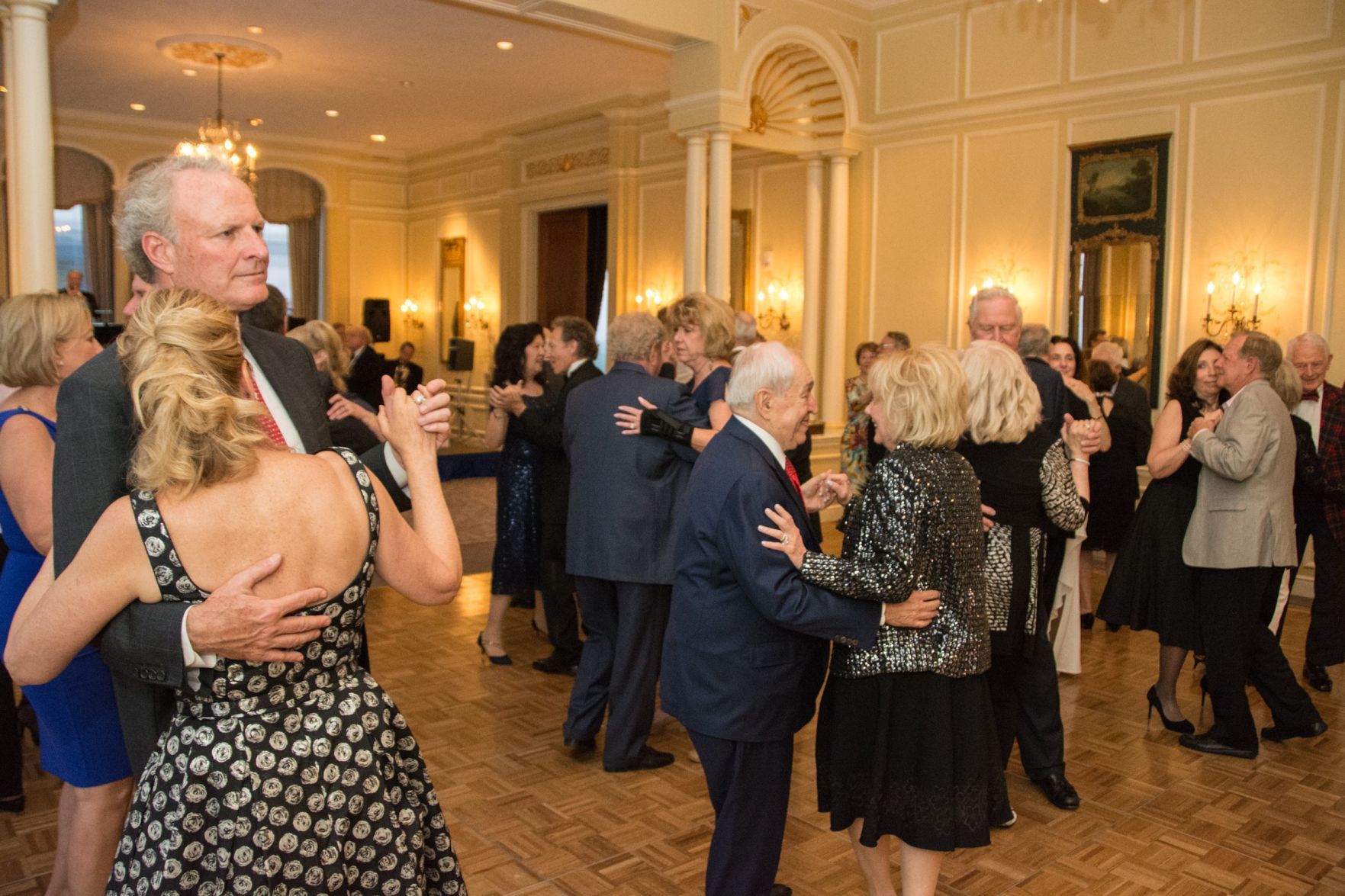 Winter Opera Saint Louis Big Band Dinner Dance